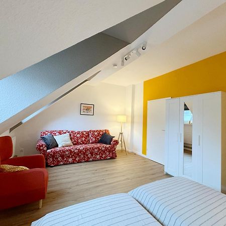 Big Flat With Fresh Renovation, Free Parking, Sonyps, Netflix Apartment Duisburg Exterior foto